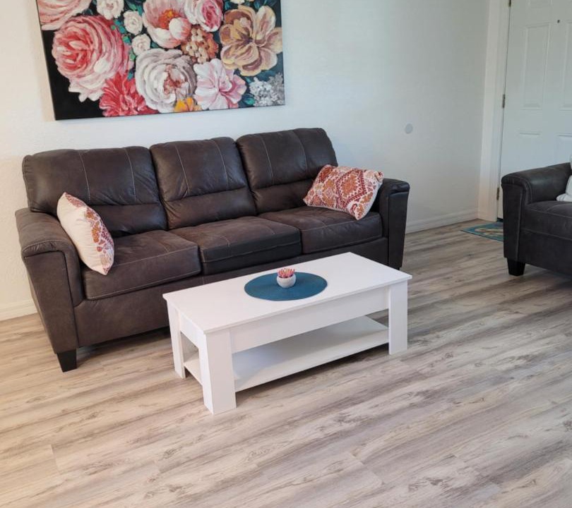 Photo of Livingroom in Englewood