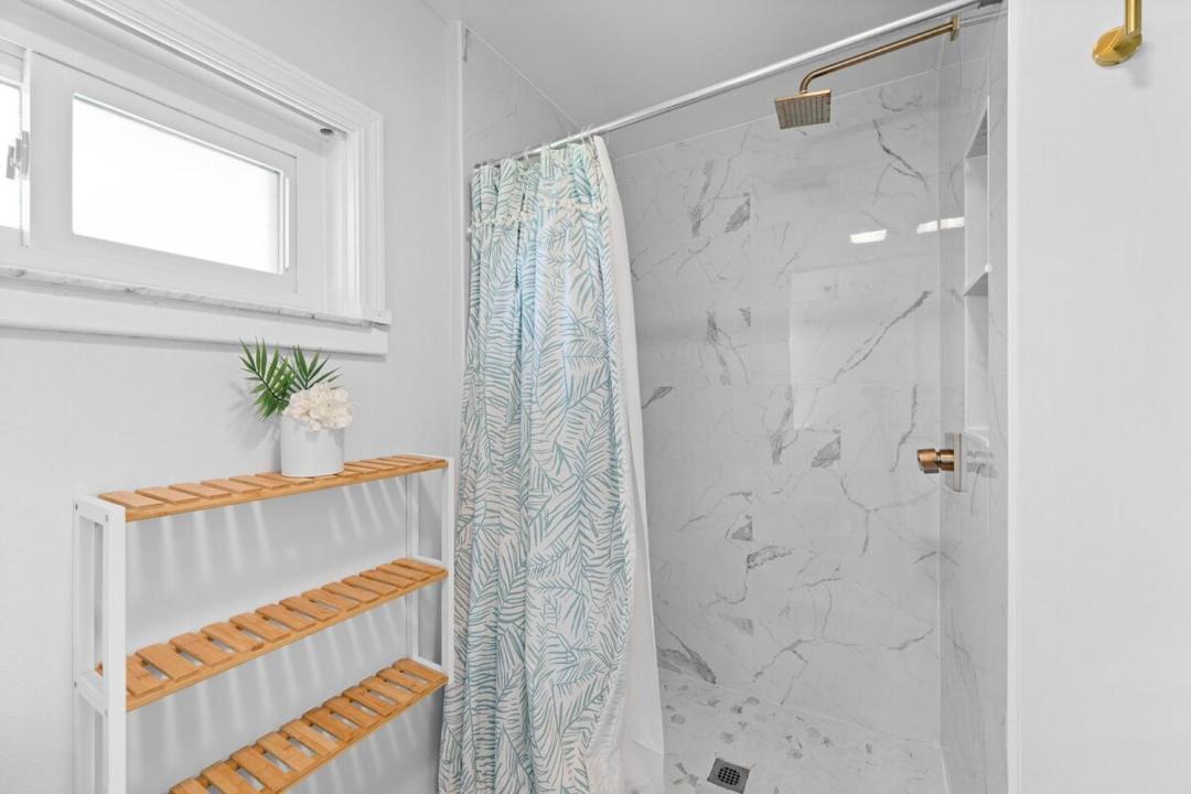 Photo of Bathroom in Laurel