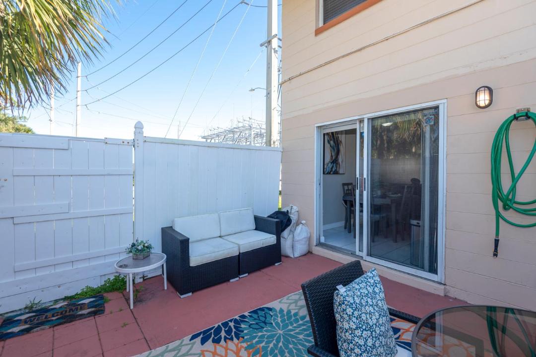 Photo of Patio Balcony in South Daytona