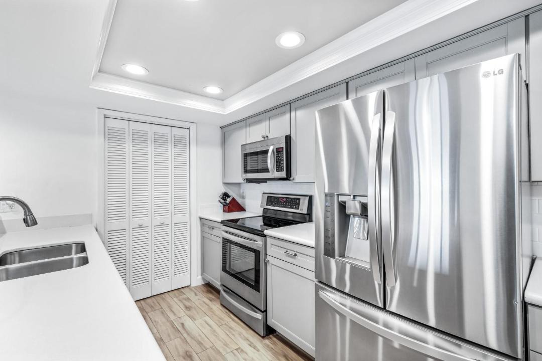 Photo of Kitchen in Ormond-by-the-Sea