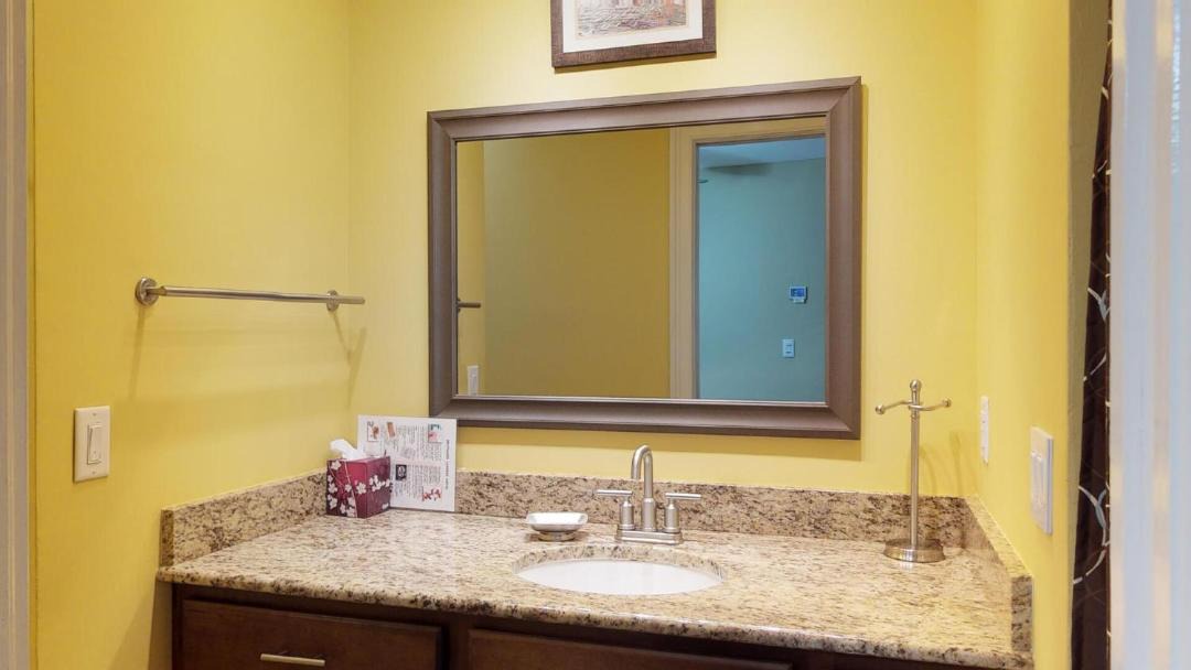 Photo of Bathroom in Isles of Capri