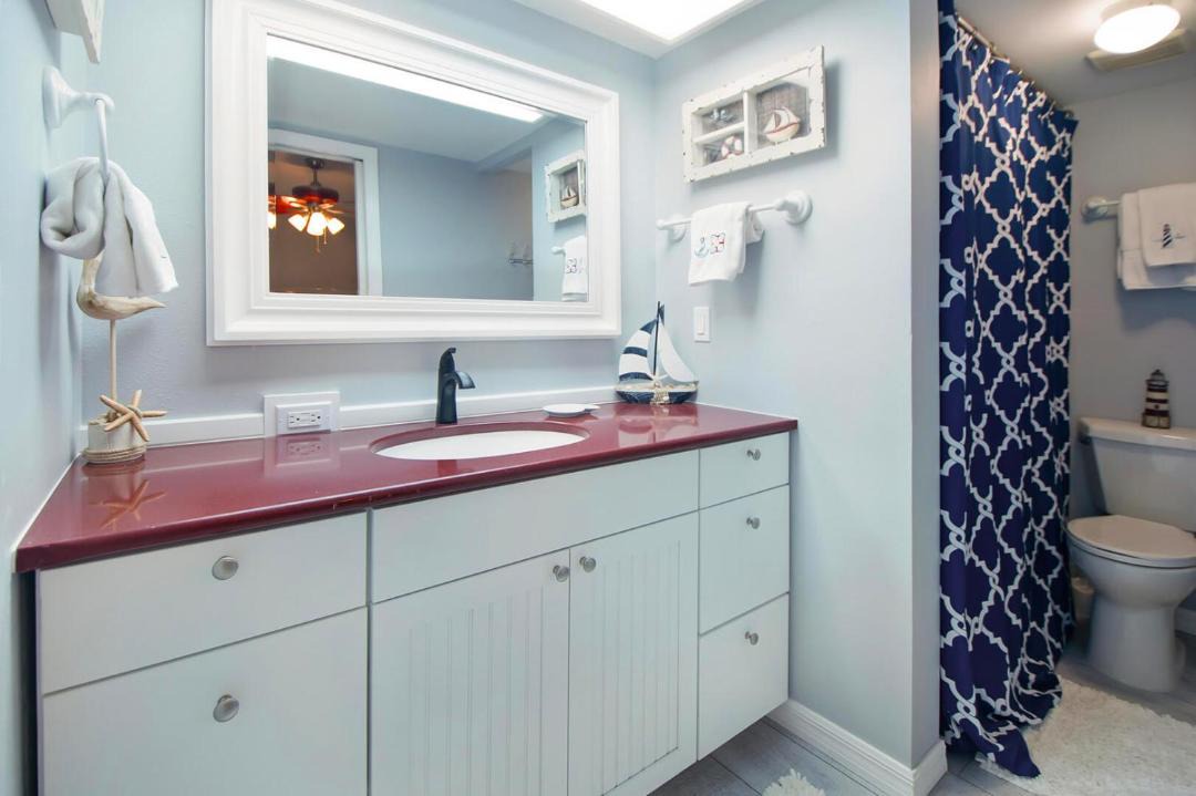 Photo of Bathroom in Isles of Capri