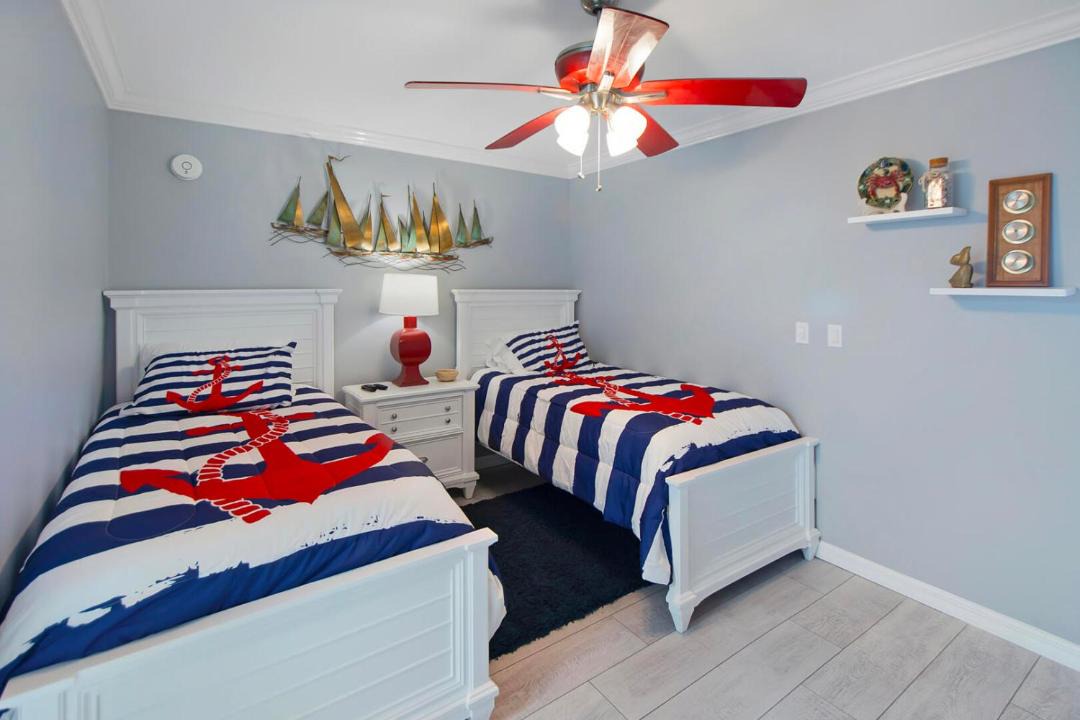 Photo of Bedroom in Isles of Capri