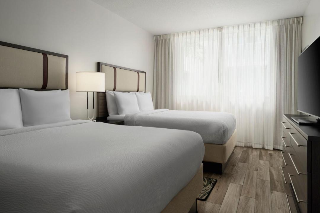 Photo of Bedroom in Surfside