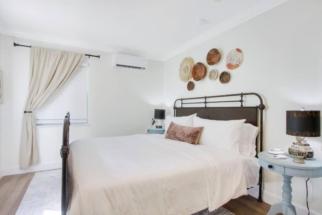 Photo of Bedroom in Stuart