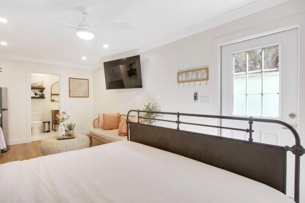 Photo of Bedroom in Stuart