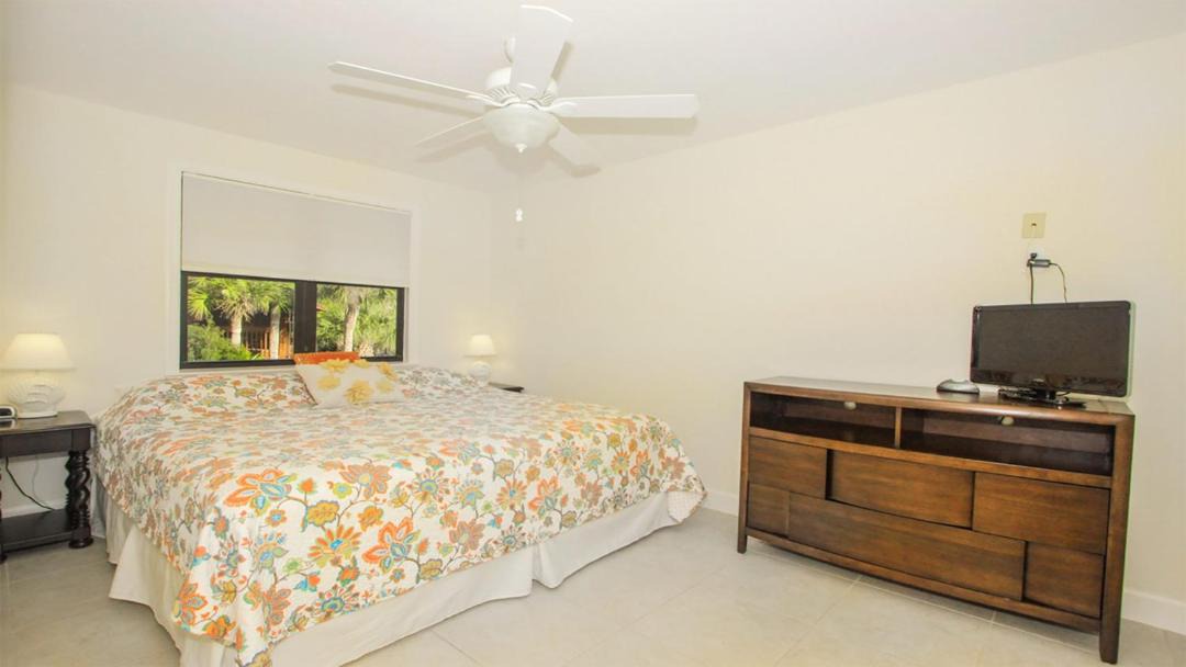 Photo of Bedroom in Sanibel