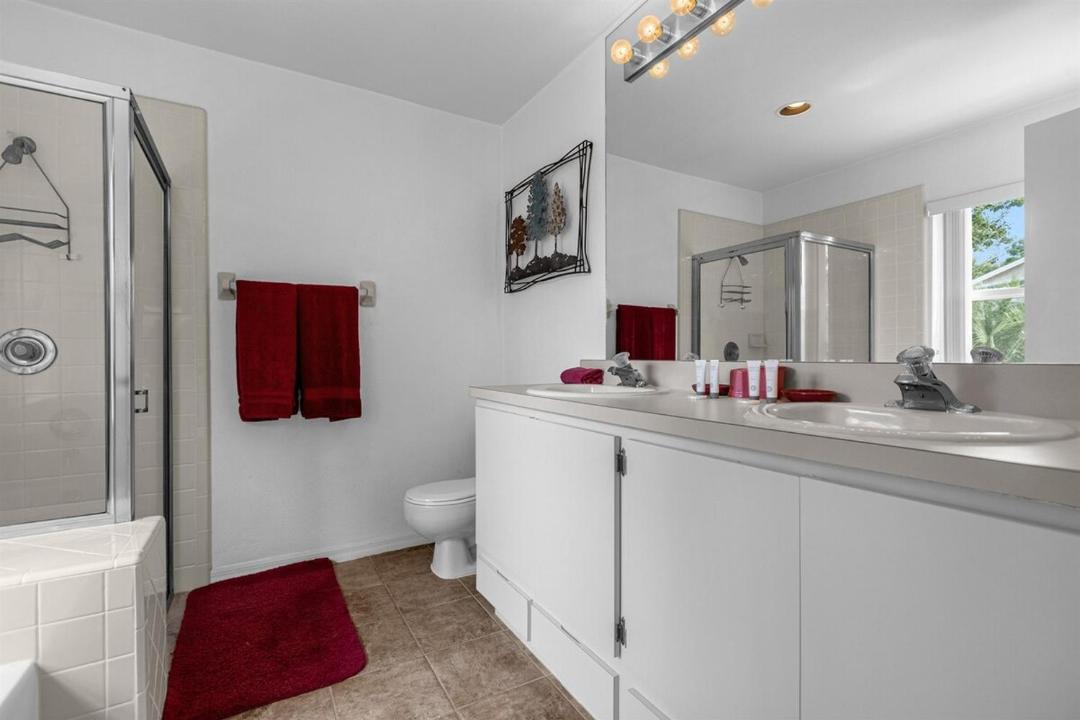 Photo of Bathroom in Lindfields