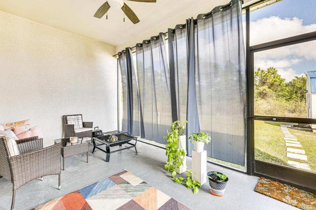 Photo of Patio Balcony in Sunshine