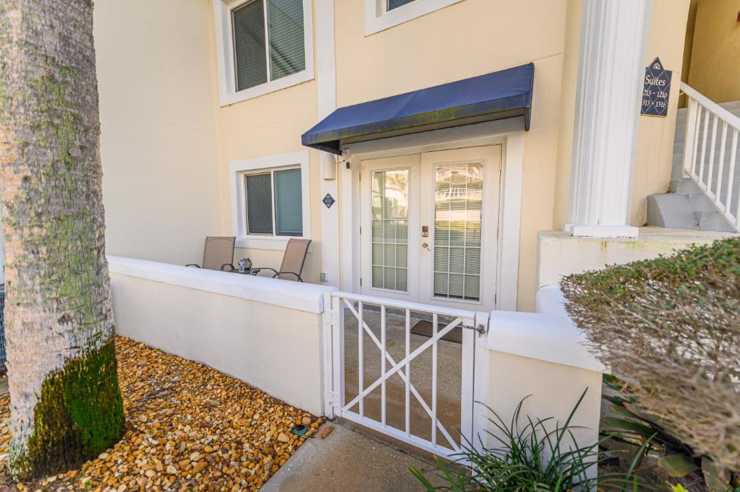 Photo of Patio Balcony in Cape Caneveral Beach Gardens