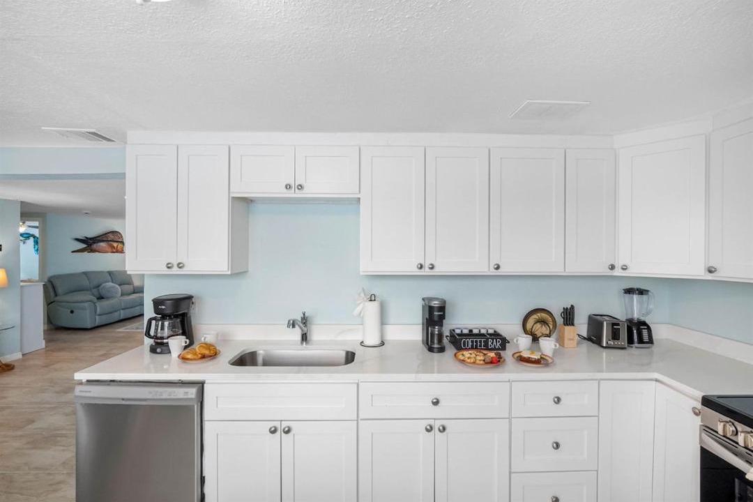 Photo of Kitchen in Hudson Beach Estates