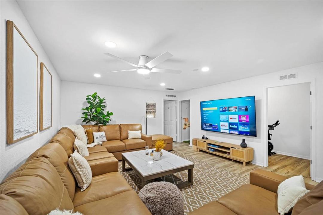 Photo of Livingroom in Indian Trails