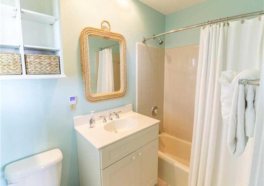 Photo of Bathroom in Sawgrass