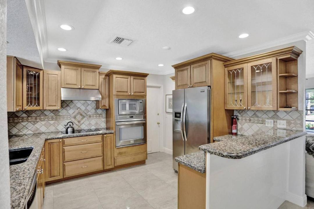 Photo of Kitchen in Lighthouse Point