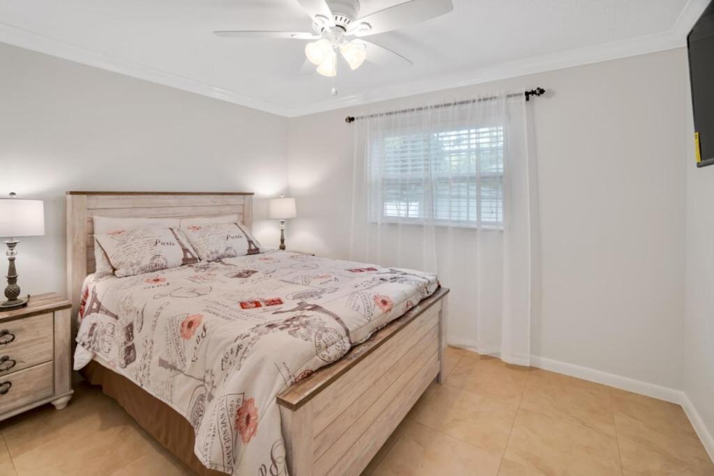Photo of Bedroom in South Gate Ridge