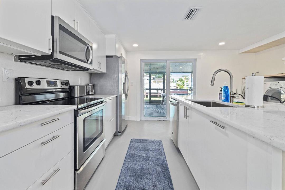 Photo of Others in Hudson Beach Estates