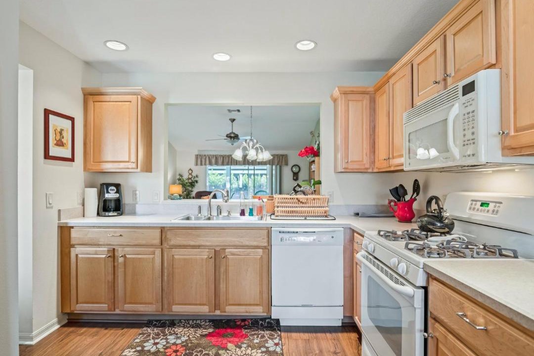 Photo of Kitchen in Sunset Pointe