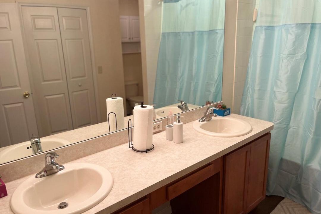 Photo of Bathroom in Citrus Springs