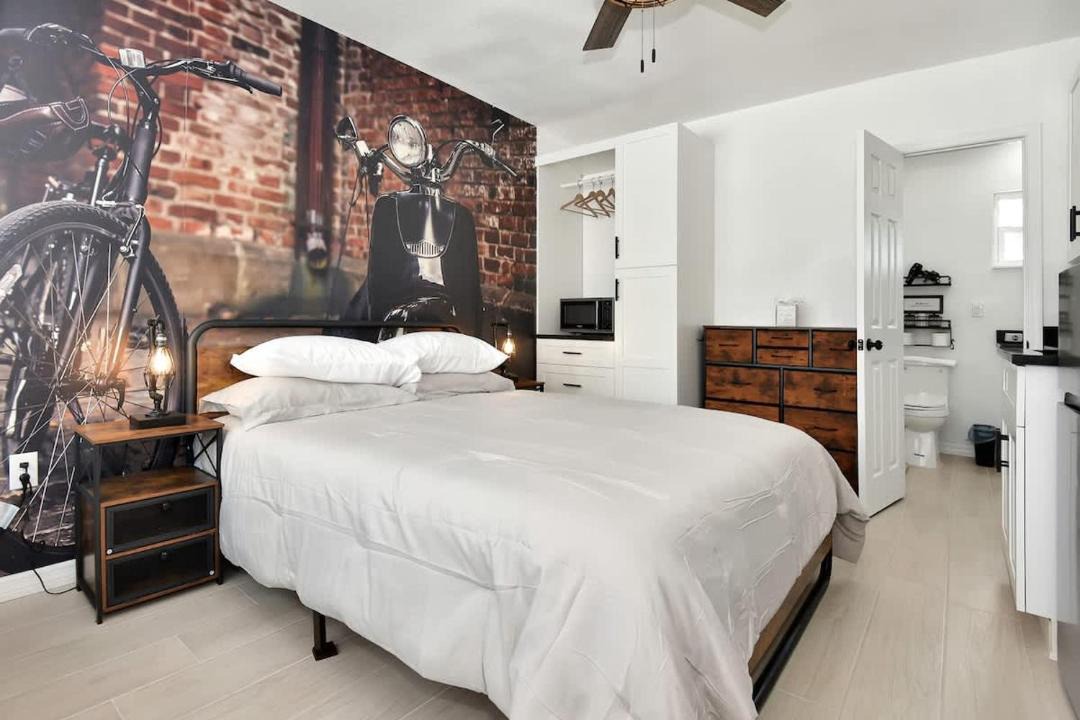 Photo of Bedroom in Daytona Beach Shores