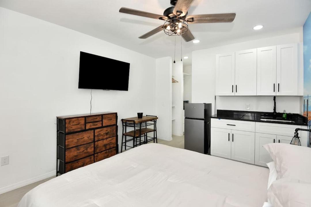 Photo of Bedroom in Daytona Beach Shores