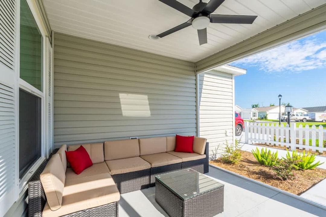 Photo of Patio Balcony in Okahumpka