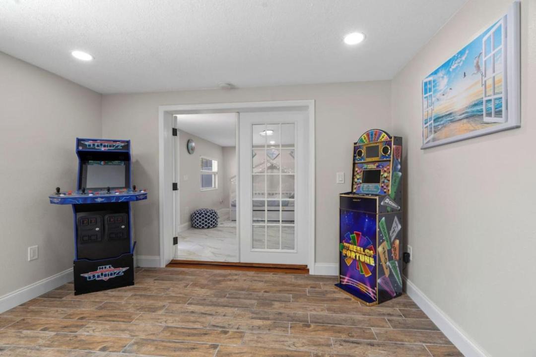 Photo of Others in Hudson Beach Estates