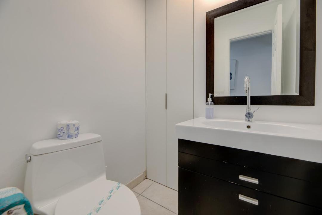 Photo of Bathroom in Coral Ridge