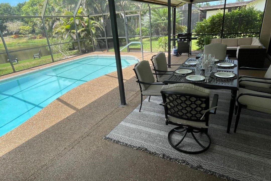 Photo of Patio Balcony in East Naples