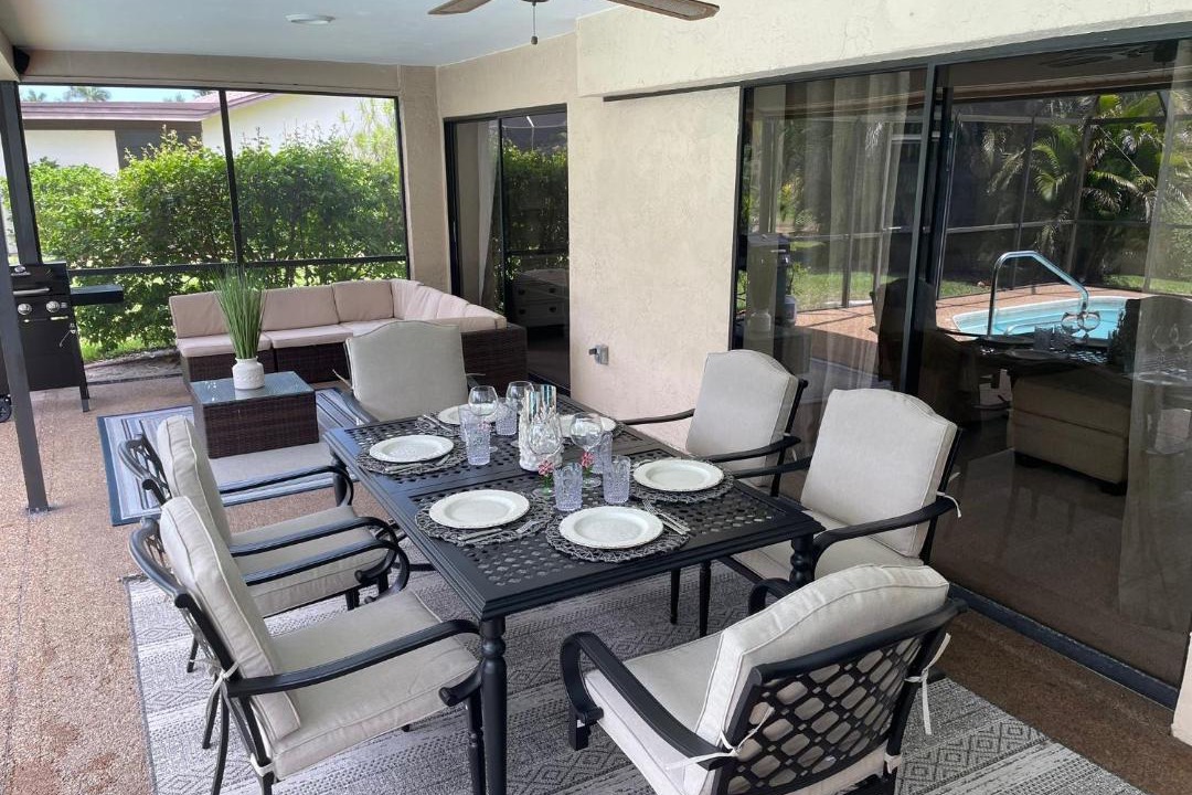 Photo of Patio Balcony in East Naples