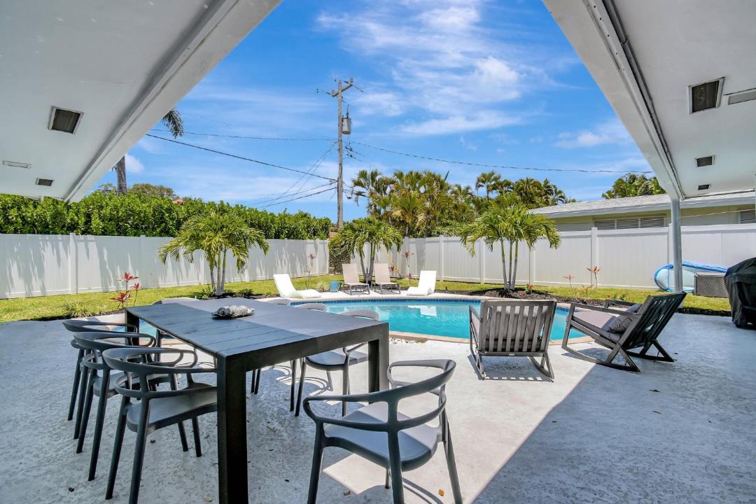 Photo of Patio Balcony in Imperial Point