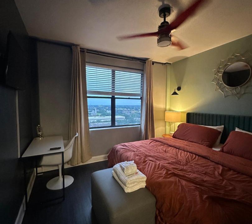 Photo of Bedroom in Downtown Jacksonville