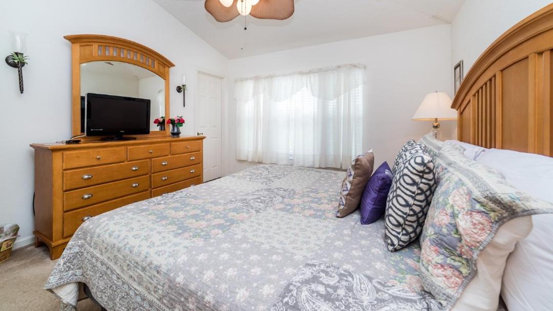 Photo of Bedroom in Windsor Palms