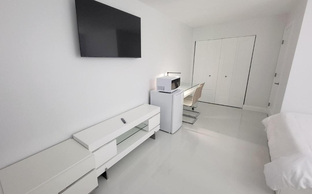 Photo of Bedroom in Lake Worth