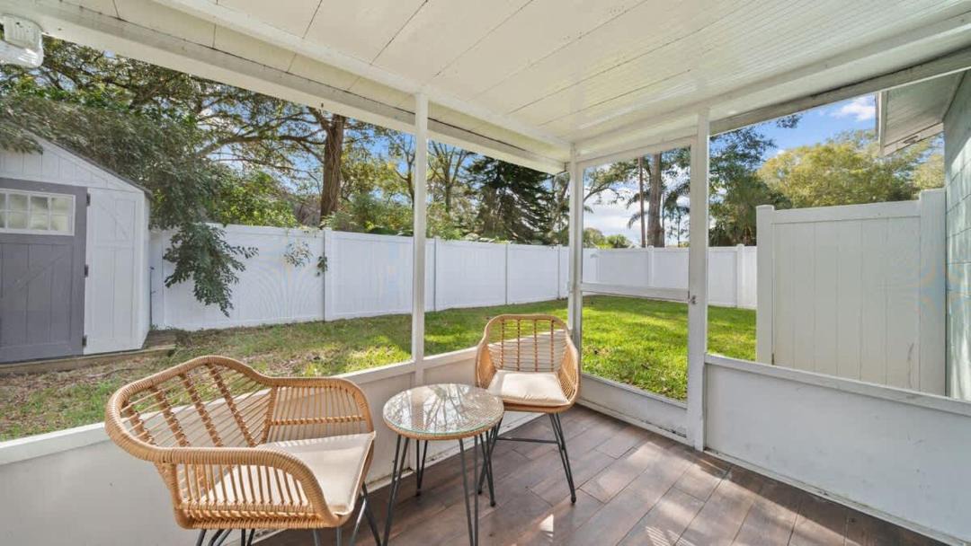 Photo of Patio Balcony in Riverside Heights