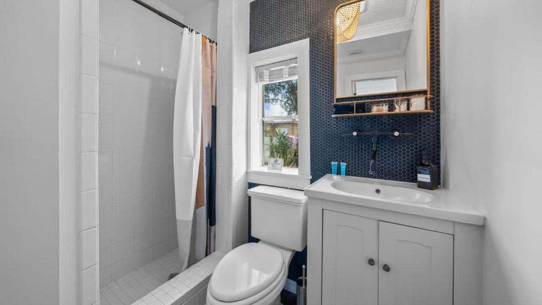 Photo of Bathroom in Riverside Heights