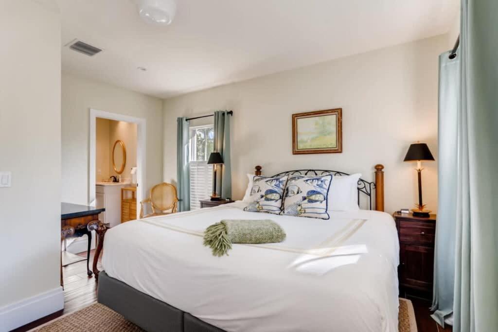 Photo of Bedroom in Grandview Heights