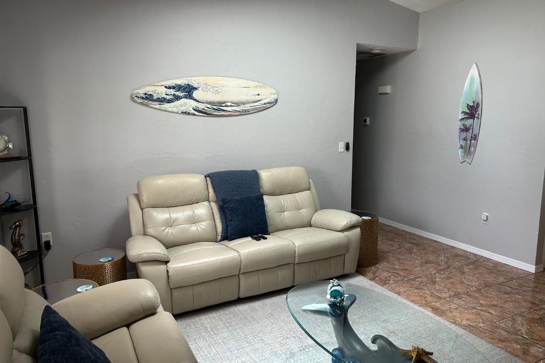 Photo of Livingroom in Harbor Point