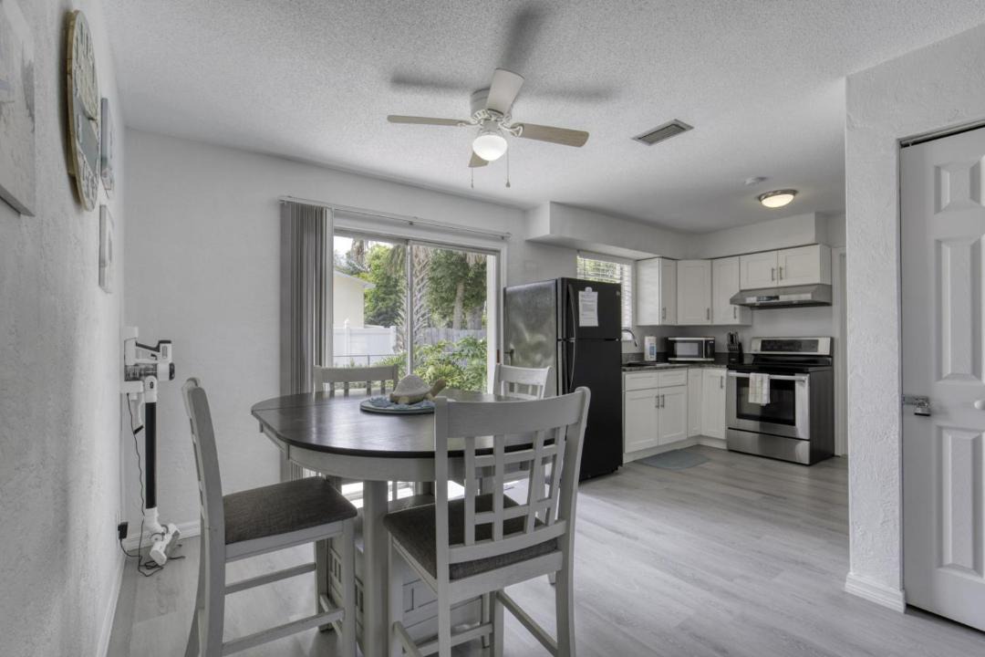 Photo of Kitchen in South Daytona
