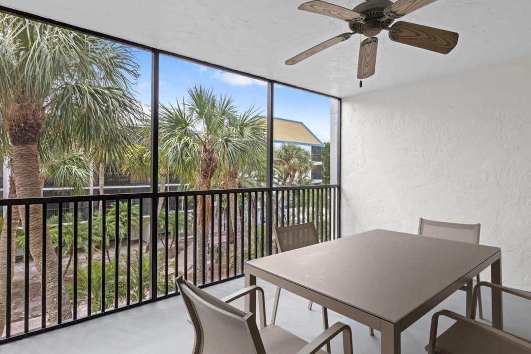 Photo of Patio Balcony in Captiva