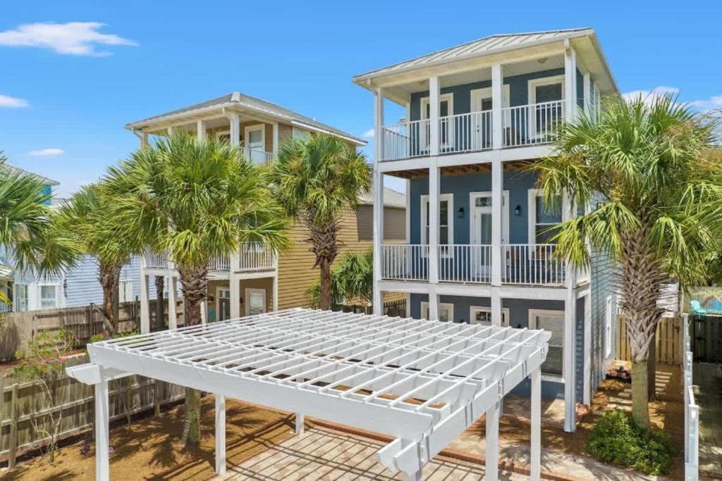 Photo of Patio Balcony in Holiday Beach