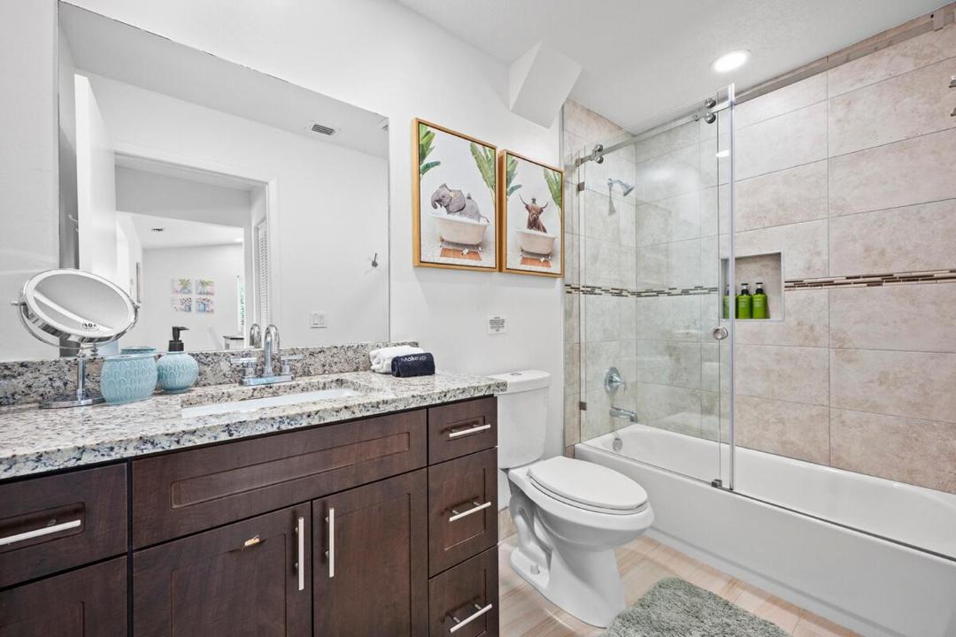 Photo of Bathroom in North Palm Beach Heights