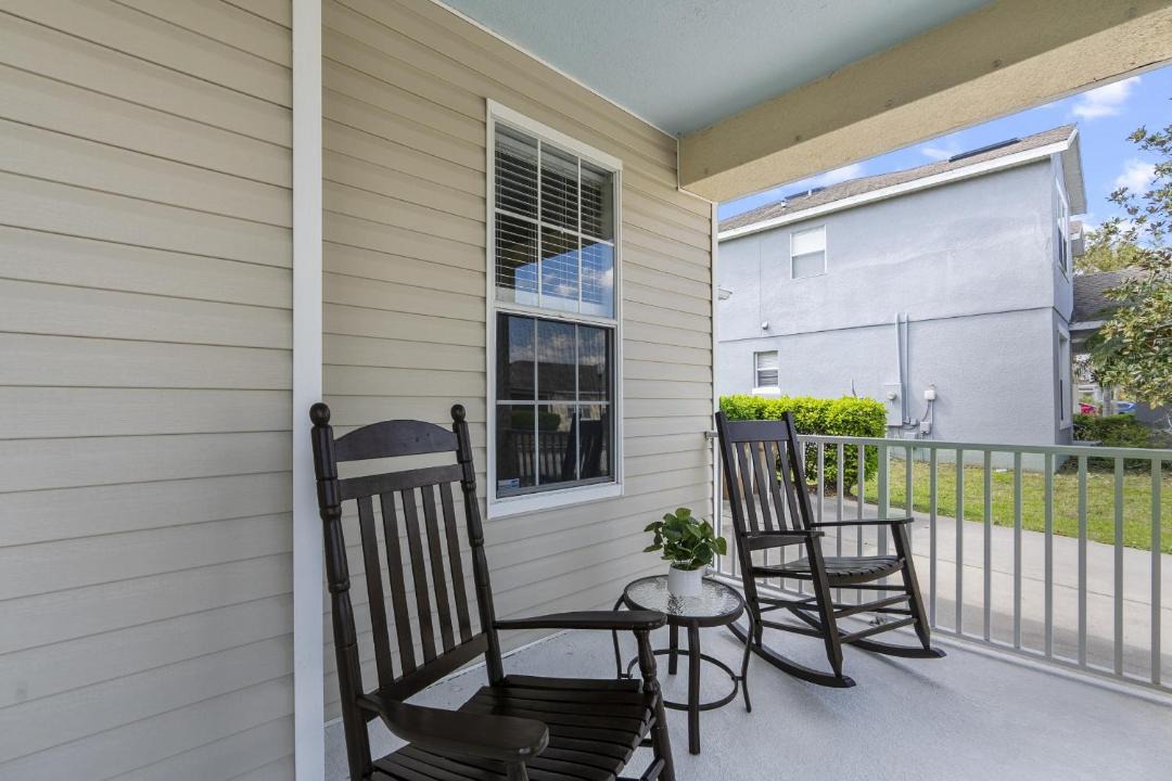 Photo of Patio Balcony in Trafalgar Village