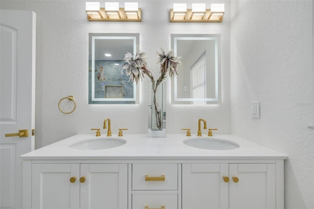 Photo of Bathroom in Largo