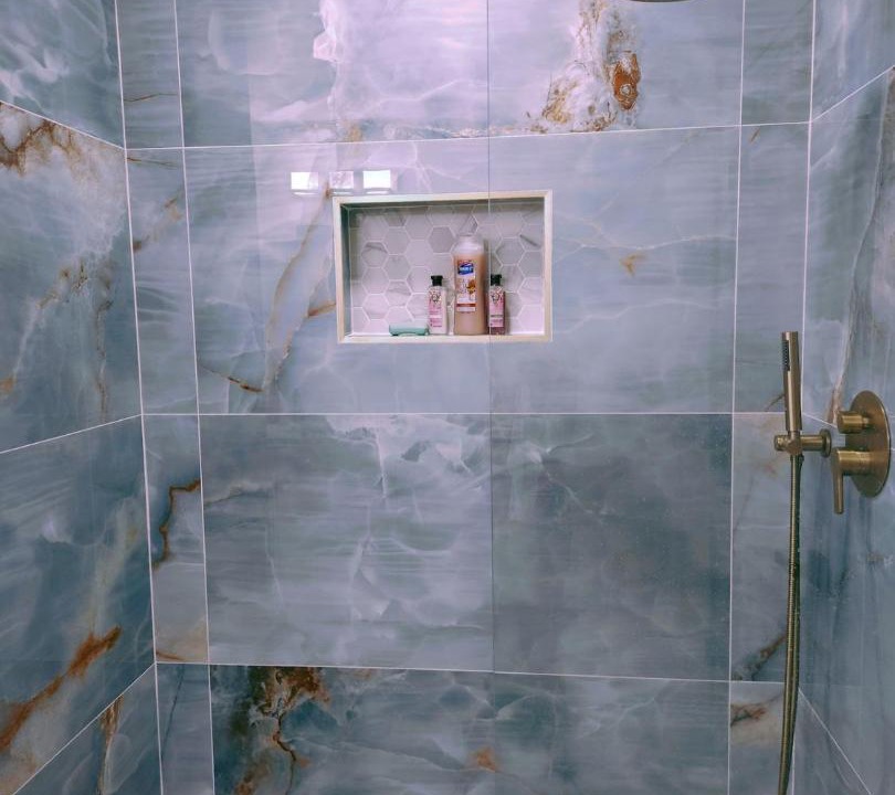 Photo of Bathroom in Largo