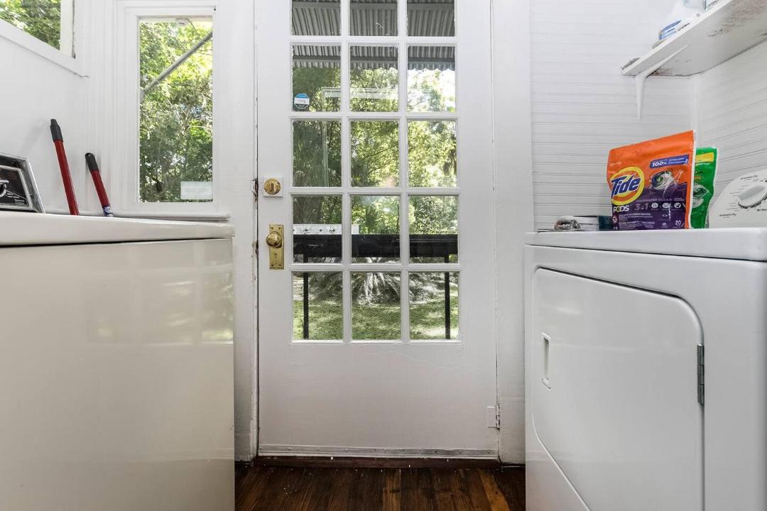 Photo of Kitchen in Historic District