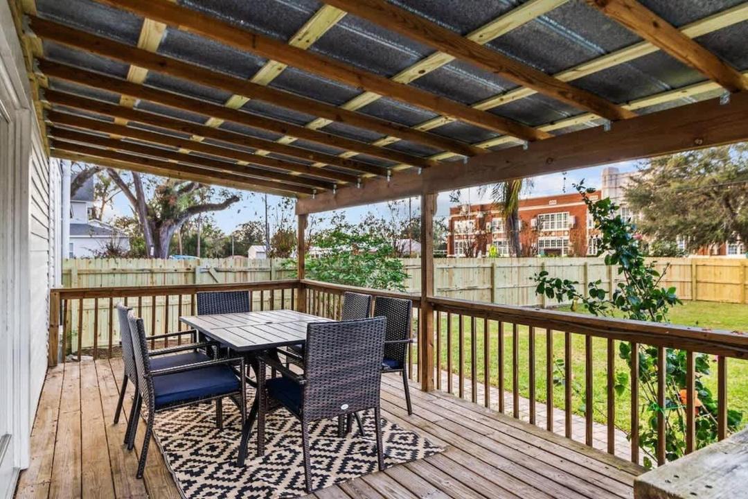Photo of Patio Balcony in Dade City