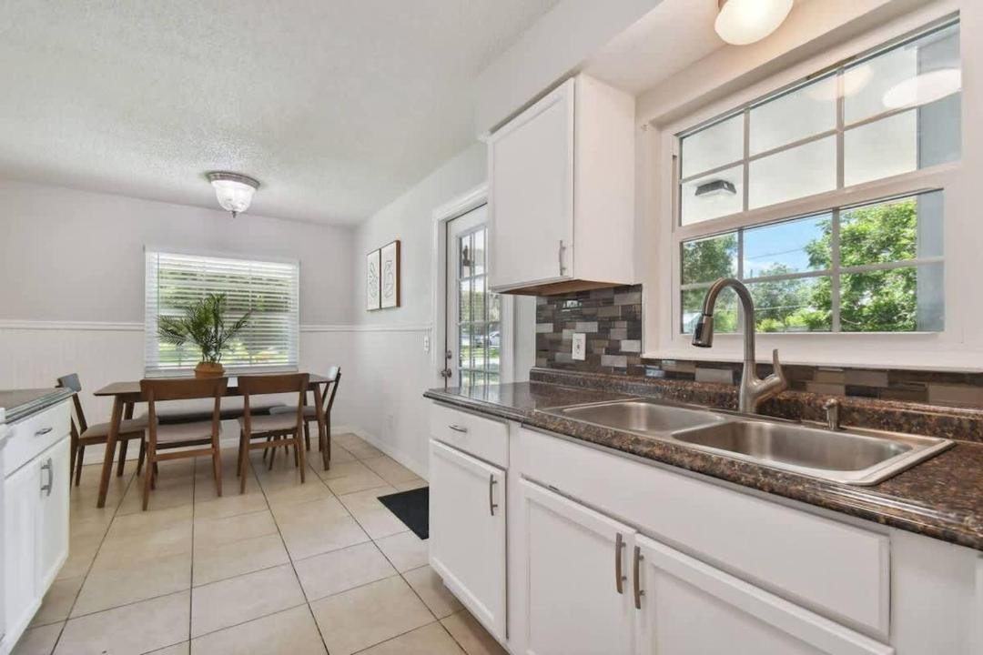 Photo of Kitchen in Dade City