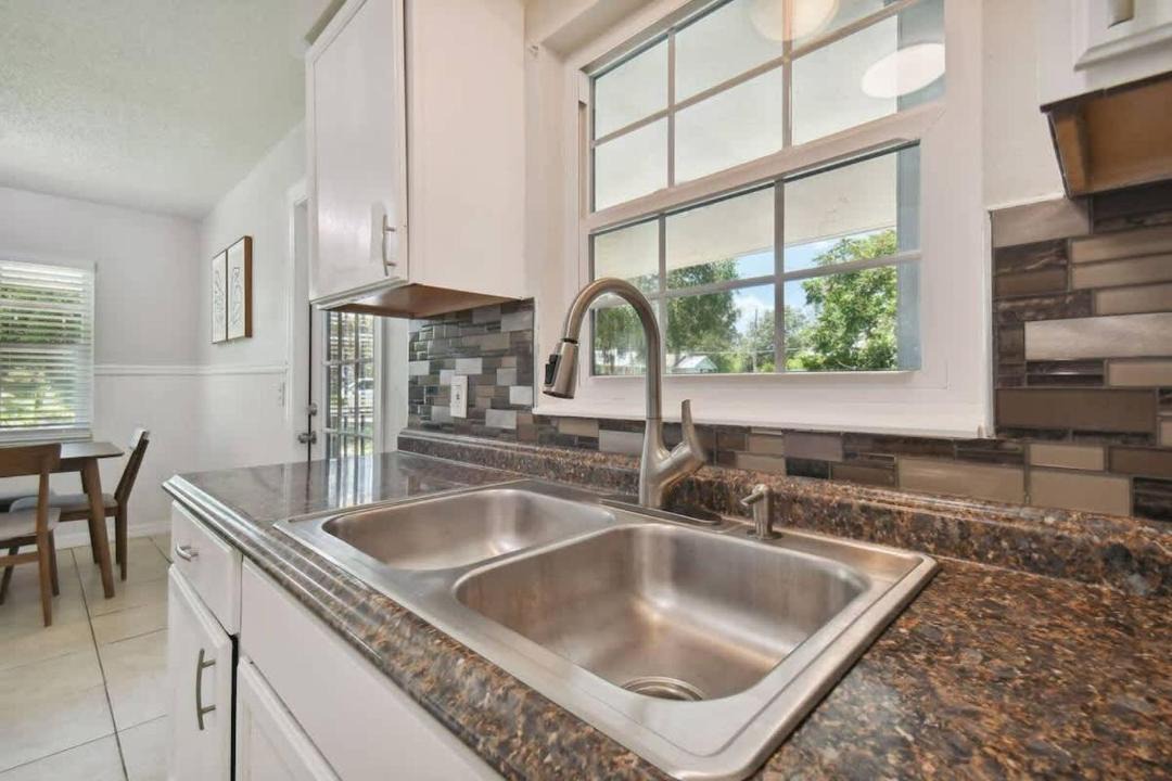 Photo of Kitchen in Dade City