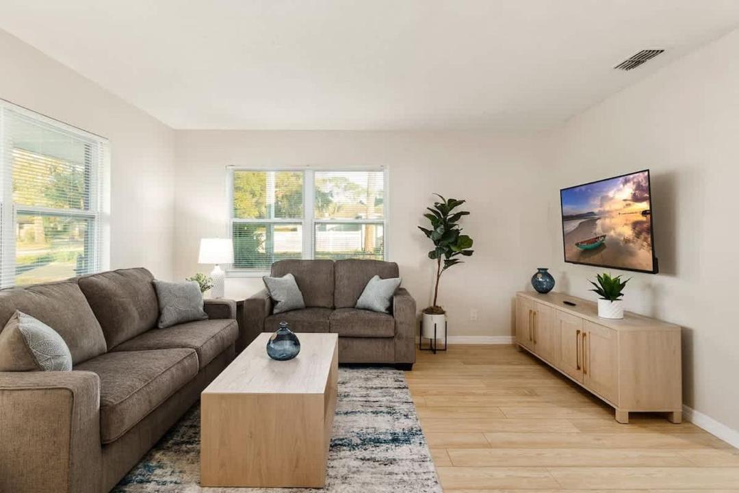 Photo of Livingroom in Zephyrhills