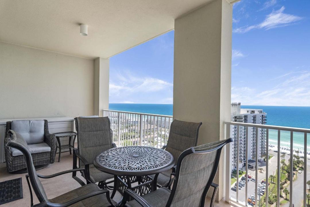 Photo of Patio Balcony in Miramar Beach